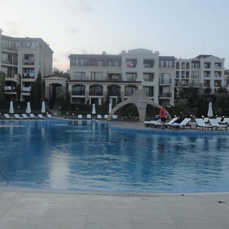 Apartment In Green Beach Resort Kavatsi سوزوبول المظهر الخارجي الصورة