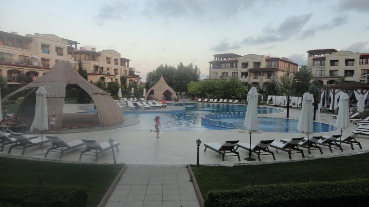 Apartment In Green Beach Resort Kavatsi سوزوبول المظهر الخارجي الصورة